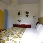 Casa Amarelo